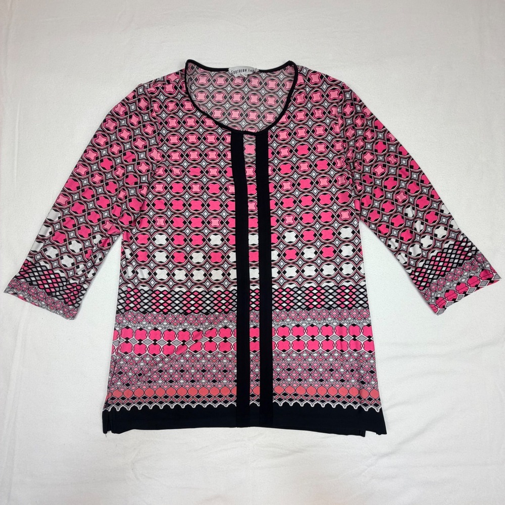 Southern Lady Pink Geometric Medallion 3/4 Sleeve Top Blouse Medium